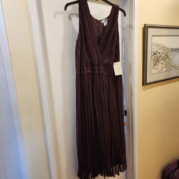 Ulla Popken A line  fit, long dress in chocolate brown size 16/18 - Picture 2 of 3